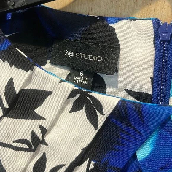 AB Studio Dress - Picture 2 of 8